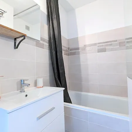 Appartement Au Calme + Parking Agde Exterior photo
